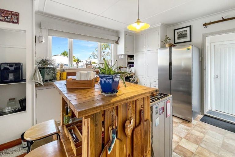 Photo of property in 18 Caulfeild Street, Ranfurly, 9332