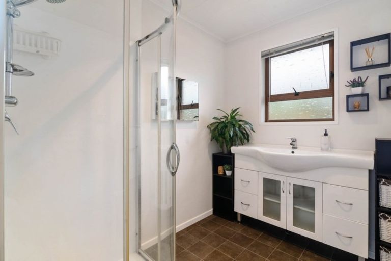 Photo of property in 1/50 Robertson Street, Glenholme, Rotorua, 3010