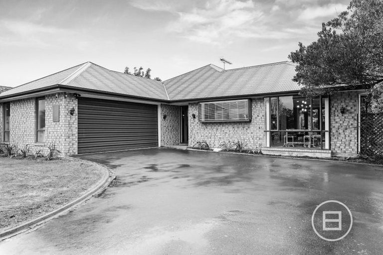 Photo of property in 16 Shearwater Drive, Woolston, Christchurch, 8023