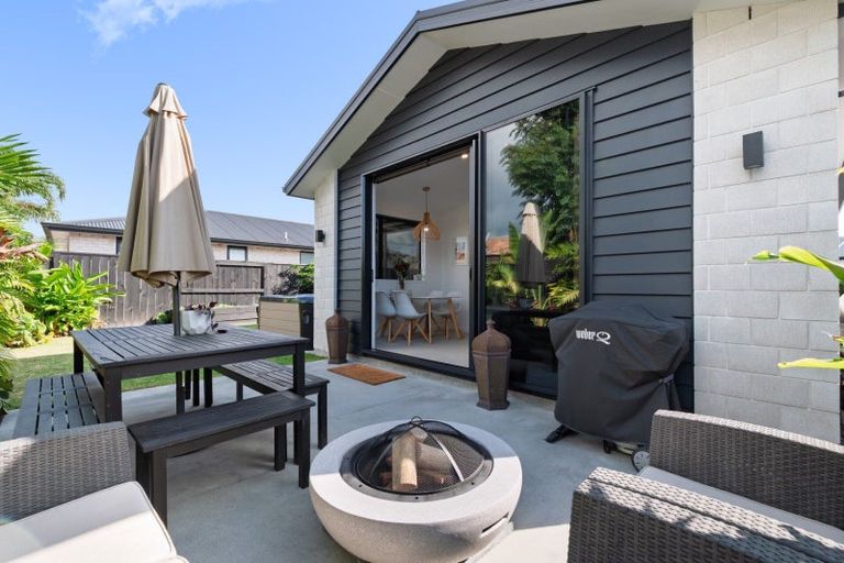 Photo of property in 9 Maara Close, Papamoa Beach, Papamoa, 3118