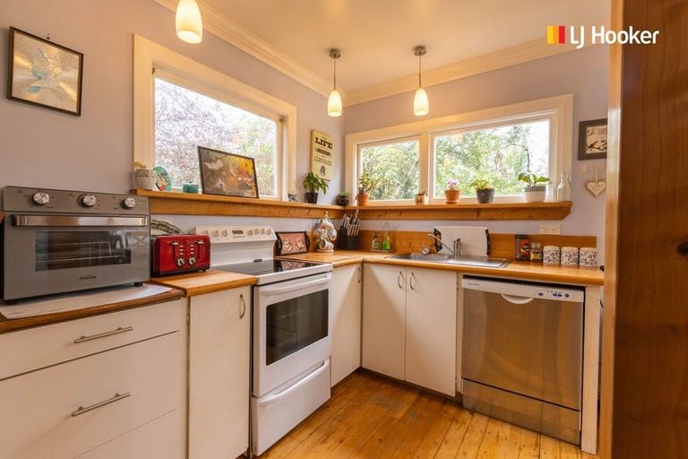 Photo of property in 39 Bath Street, Brighton, Dunedin, 9035