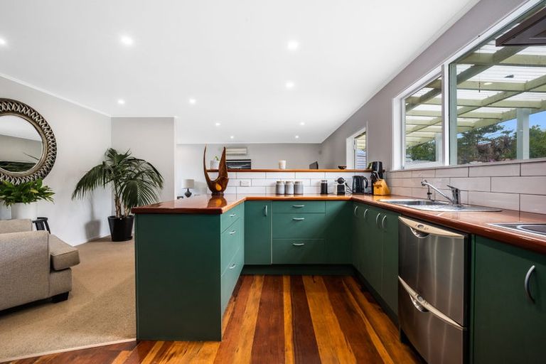 Photo of property in 60 Westminster Road, Wainuiomata, Lower Hutt, 5014