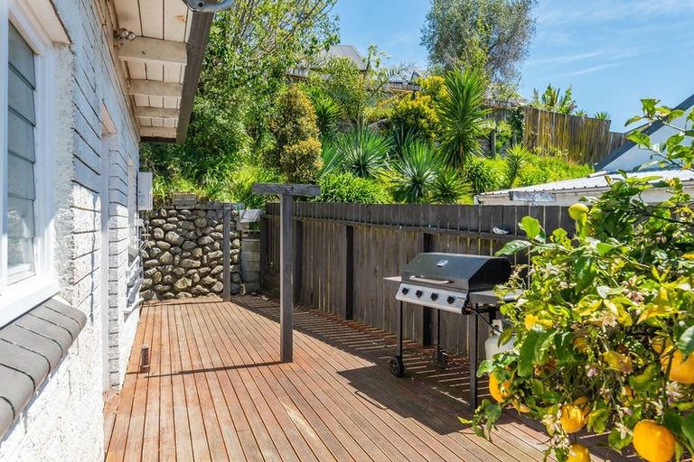 Photo of property in 15 Ratanui Road, Paraparaumu, 5032