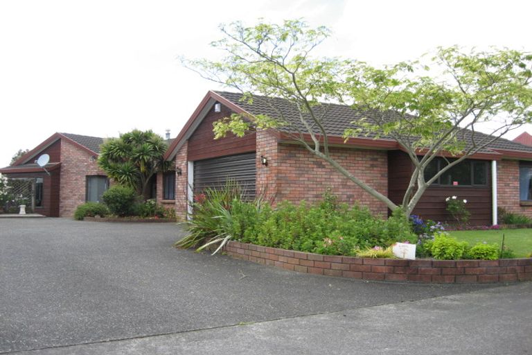 Photo of property in 26 Valley Road, Pukekohe, 2120