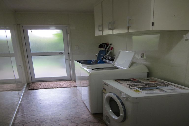 Photo of property in 54a Williams Street, Cambridge, 3434