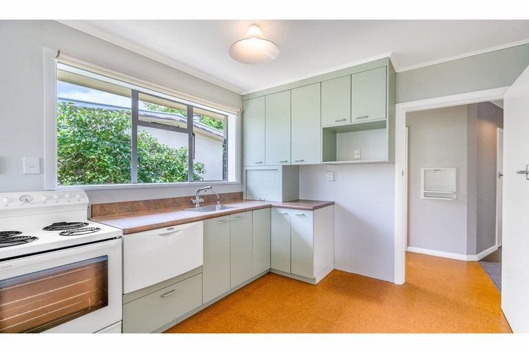 Photo of property in 10 Royal Terrace, Alexandra, 9320