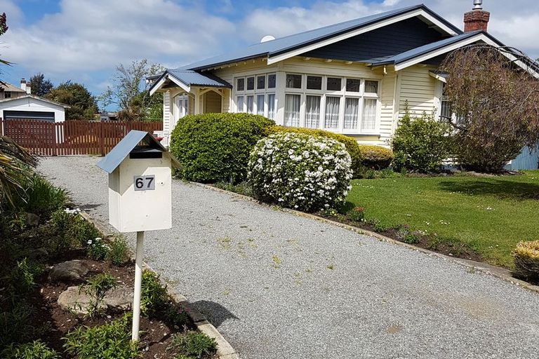 Photo of property in 67 Rhodes Street, Waimate, 7924