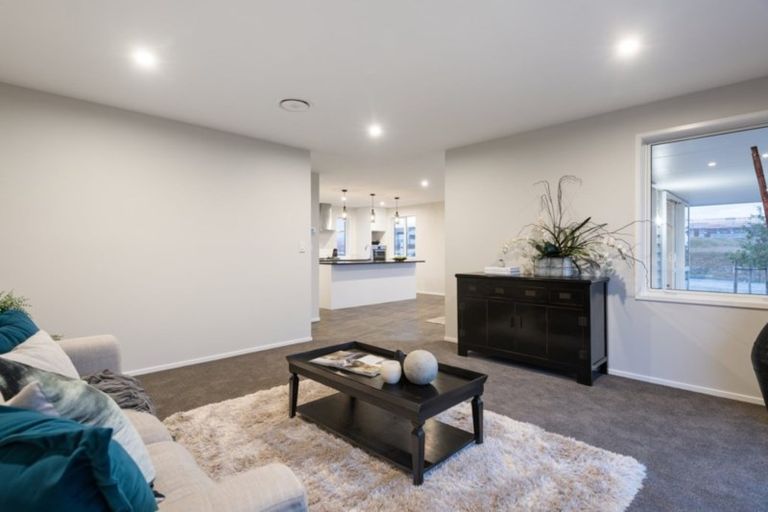 Photo of property in 30 Ridge Drive, Omokoroa, 3114