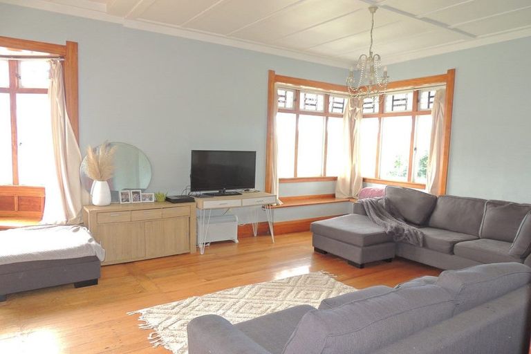 Photo of property in 27 Mahia Avenue, Wairoa, 4108
