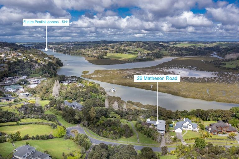 Photo of property in 26 Matheson Road, Red Beach, 0932
