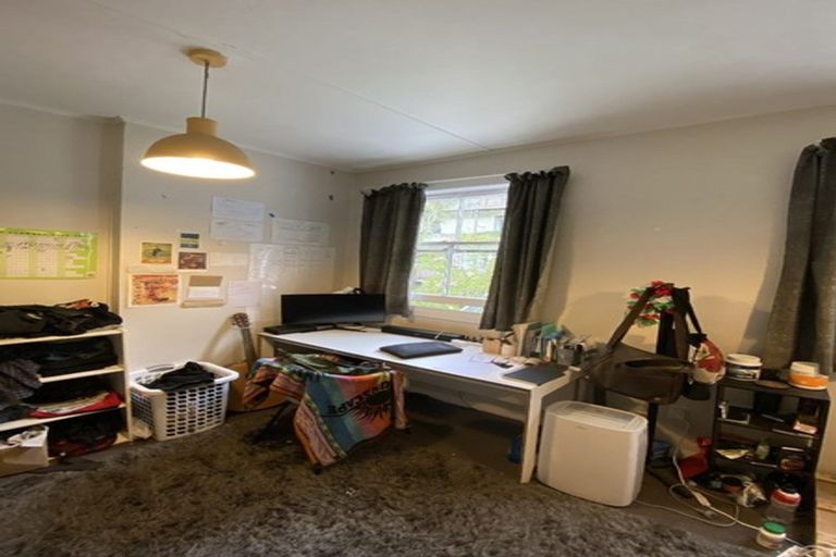 Photo of property in 19 Holloway Road, Aro Valley, Wellington, 6021