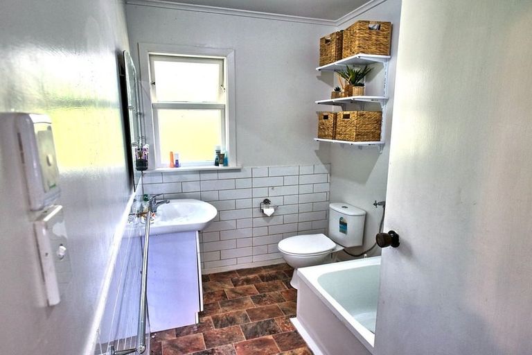 Photo of property in 47 Bedford Street, Cannons Creek, Porirua, 5024