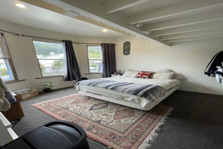 Photo of property in 124 Aro Street, Aro Valley, Wellington, 6021
