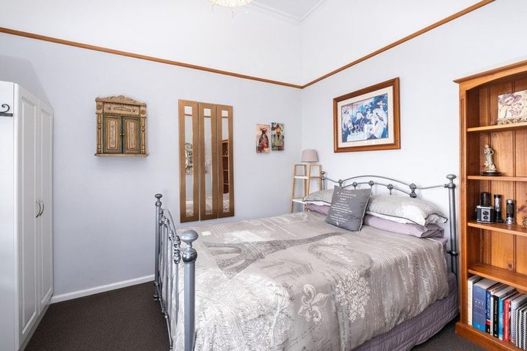 Photo of property in 44 Meeanee Quay, Westshore, Napier, 4110