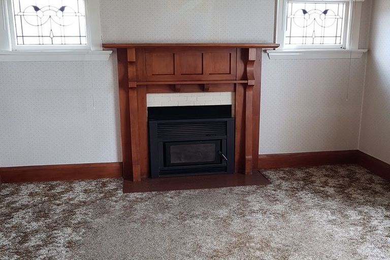 Photo of property in 67 Rhodes Street, Waimate, 7924