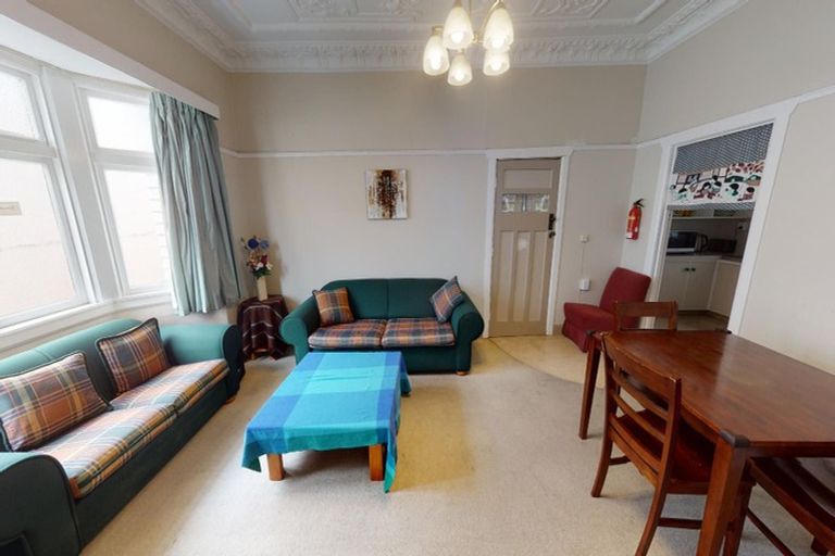 Photo of property in 77 Ruahine Street, Roslyn, Palmerston North, 4414