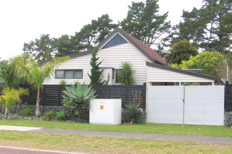 Photo of property in 129 Vista Paku, Pauanui, Hikuai, 3579