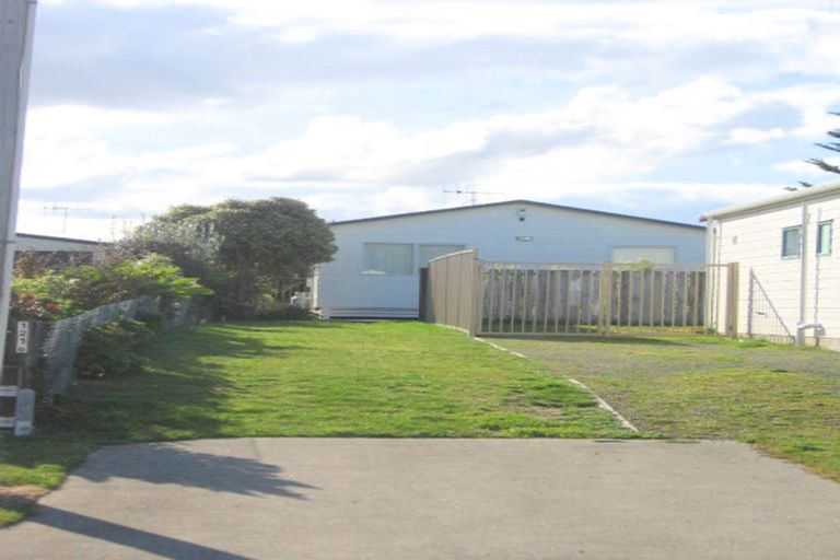 Photo of property in 121b Linton Crescent, Whangamata, 3620