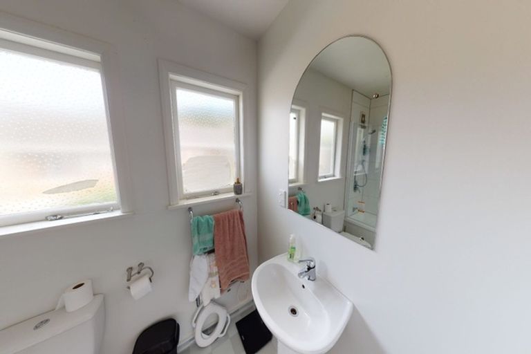 Photo of property in 39a Parkvale Road, Karori, Wellington, 6012