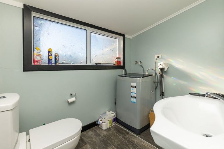 Photo of property in 17 Stopbank Road, Milford, Temuka, 7986