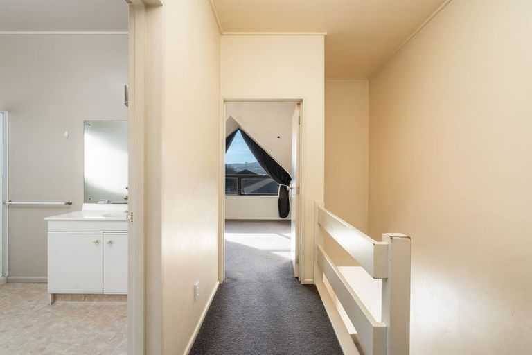 Photo of property in 129h Helensburgh Road, Halfway Bush, Dunedin, 9010