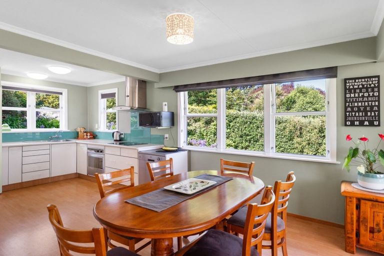 Photo of property in 6 Muhunoa West Road, Ohau, Levin, 5570