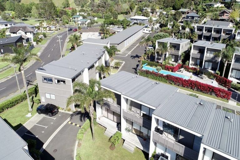 Photo of property in 27/1 Centennial Drive, Whitianga, 3510