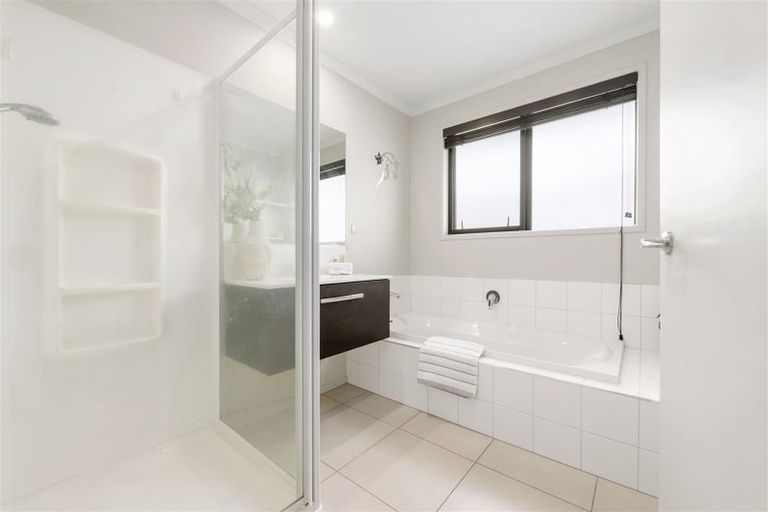 Photo of property in 3 Northbrook Glen, Flagstaff, Hamilton, 3210