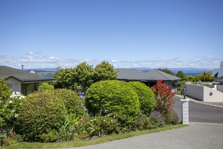 Photo of property in 17 Whetu Place, Nukuhau, Taupo, 3330