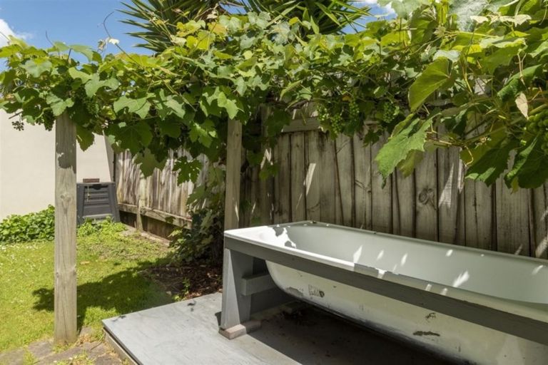 Photo of property in 30a Lydbrook Place, Otumoetai, Tauranga, 3110