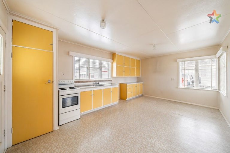 Photo of property in 4 Ashforth Street, Wainuiomata, Lower Hutt, 5014