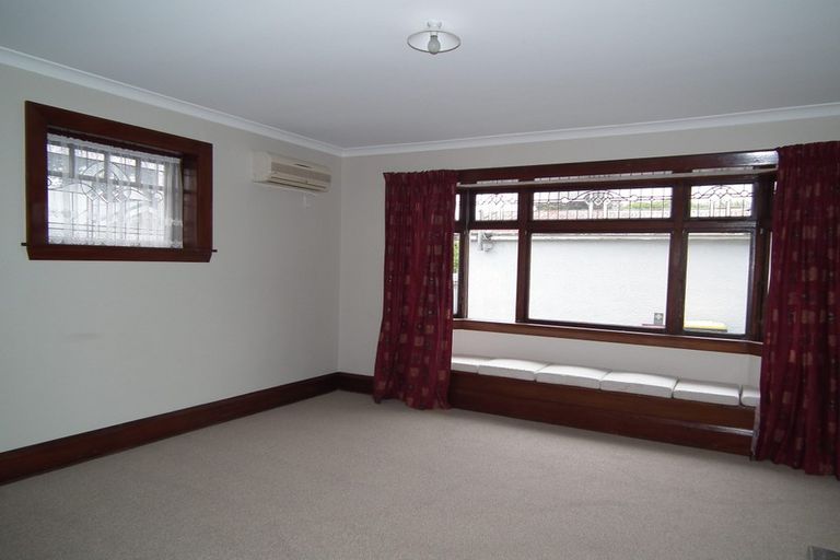 Photo of property in 2/110 Rattray Street, Riccarton, Christchurch, 8041
