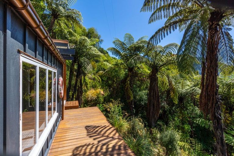 Photo of property in 606 Moetapu Bay Road, Moetapu Bay, Picton, 7282