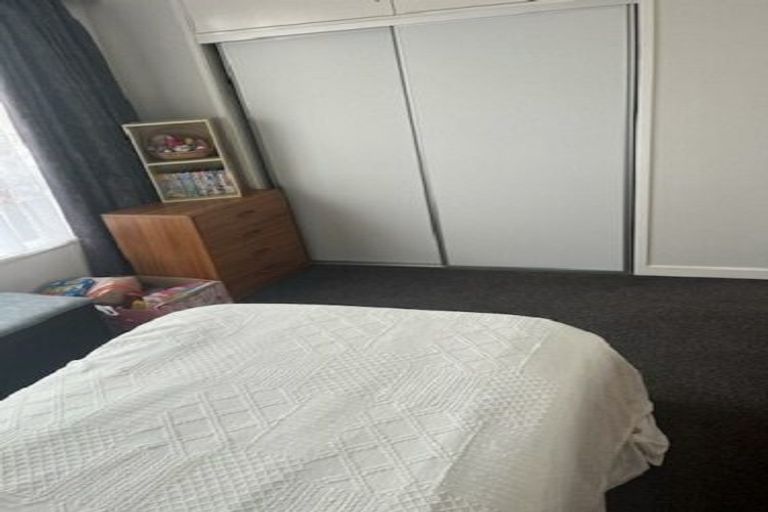 Photo of property in 1/5 Norfolk Place, Papatoetoe, Auckland, 2025