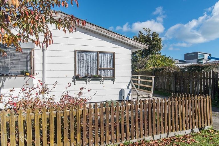 Photo of property in 43b Kapiti Road, Paraparaumu, 5032
