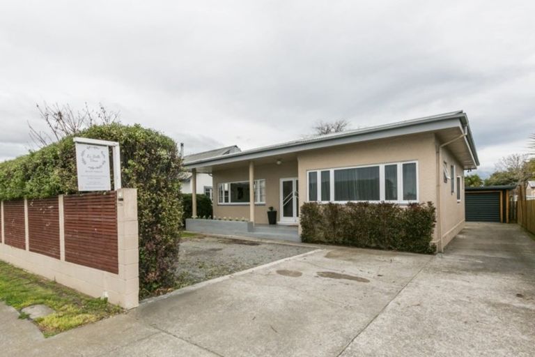 Photo of property in 1111a Heretaunga Street East, Parkvale, Hastings, 4122