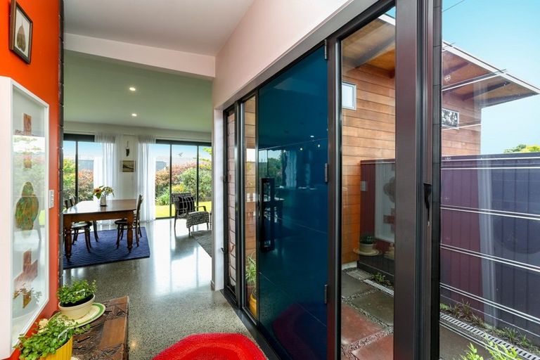 Photo of property in 34 Carthew Street, Okato, 4335