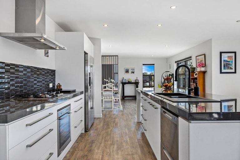 Photo of property in 7 Nga Tupuna Street, Pegasus, 7612