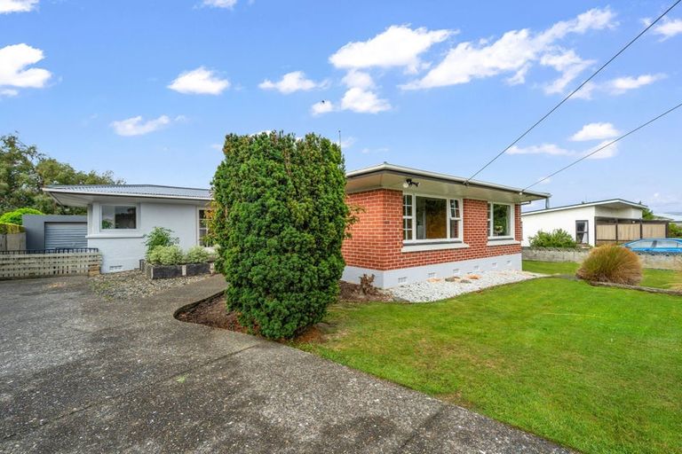 Photo of property in 63 Weka Street, Waikiwi, Invercargill, 9810