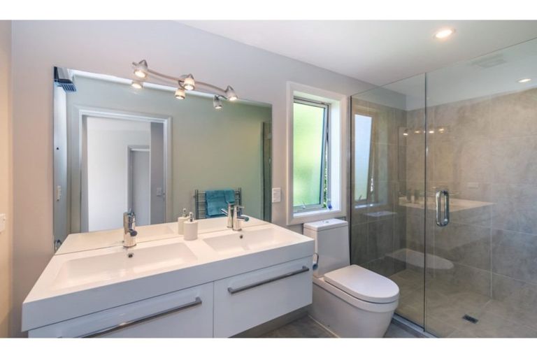 Photo of property in 38 Millhill Lane, Huntsbury, Christchurch, 8022