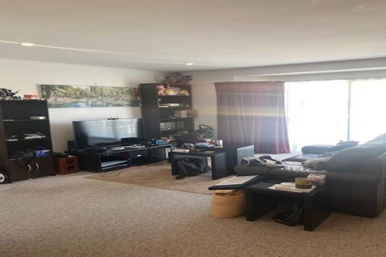 Photo of property in 2 Dennis Way, Island Bay, Wellington, 6023