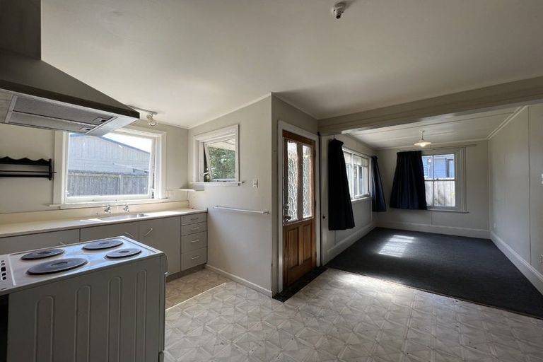 Photo of property in 150 Blenheim Road, Riccarton, Christchurch, 8041