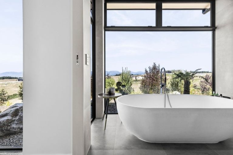 Photo of property in 17 Mahana Ridge, Mahana, Upper Moutere, 7173