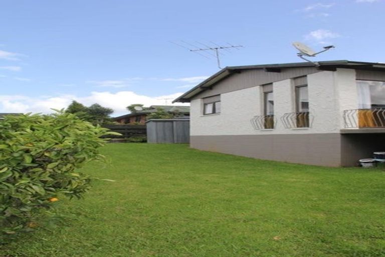 Photo of property in 116b Wellington Street, Pukekohe, 2120