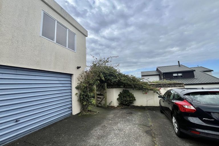 Photo of property in 103b Redoubt Road, Goodwood Heights, Auckland, 2105