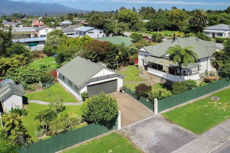 Photo of property in 145 Russell Street, Westport, 7825