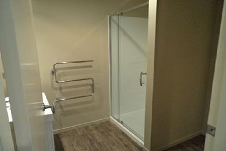 Photo of property in 1/114 Old Farm Road, Hamilton East, Hamilton, 3216