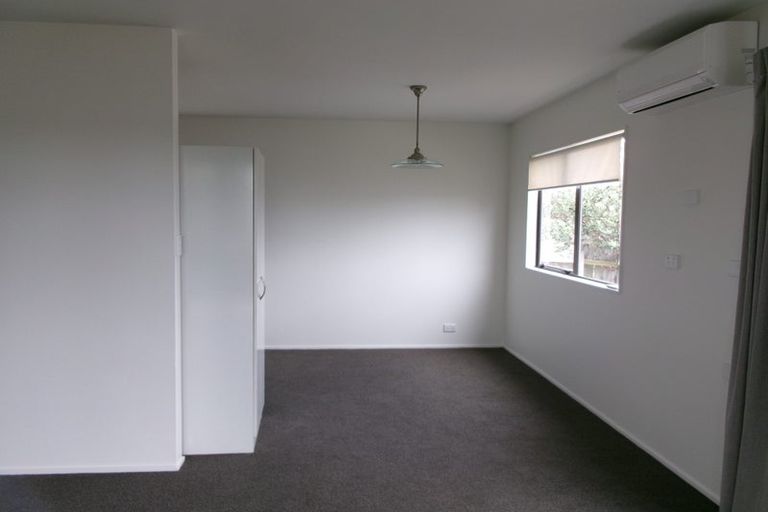 Photo of property in 15a Churchill Terrace, Waiuku, 2123