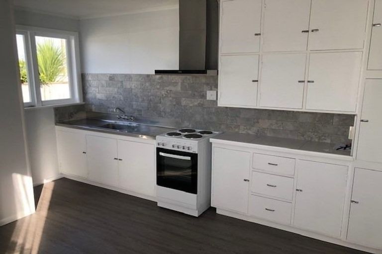 Photo of property in 42 Beach Road, Katikati, 3129