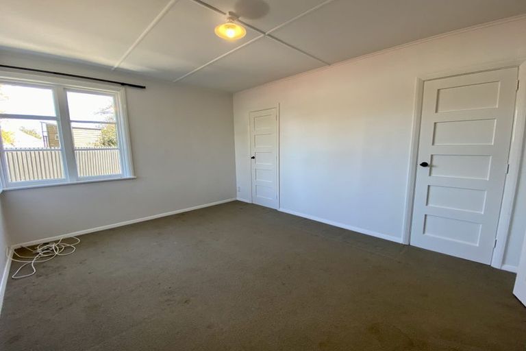 Photo of property in 27 Doreen Street, Aranui, Christchurch, 8061